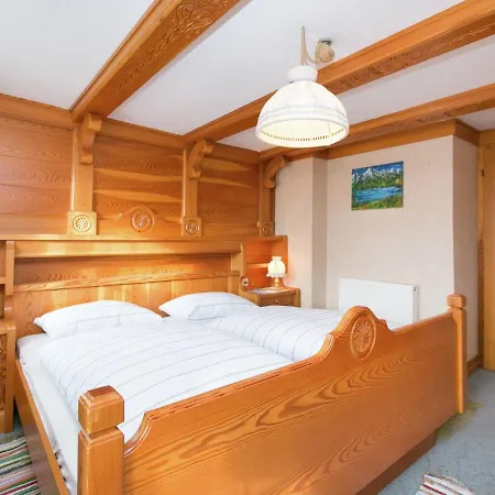 Beautiful Mountainside Chalet In K Nigsleiten Alpstuga *