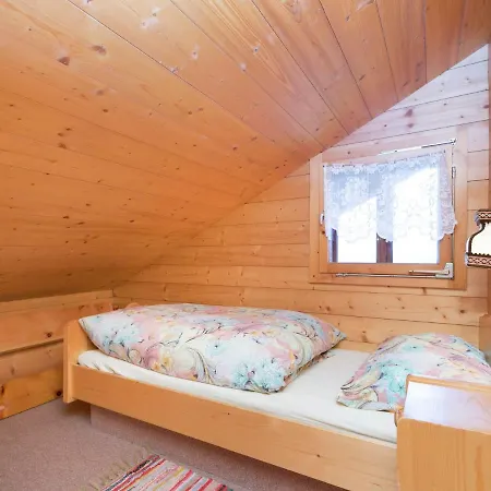 Beautiful Mountainside Chalet In K Nigsleiten Alpstuga