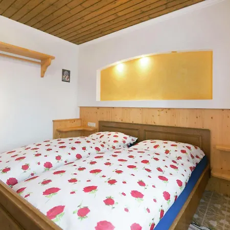 Beautiful Mountainside Chalet In K Nigsleiten Alpstuga Wald im Pinzgau
